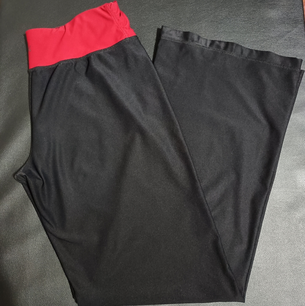 Semi Fit Xersion Yoga Leggings!